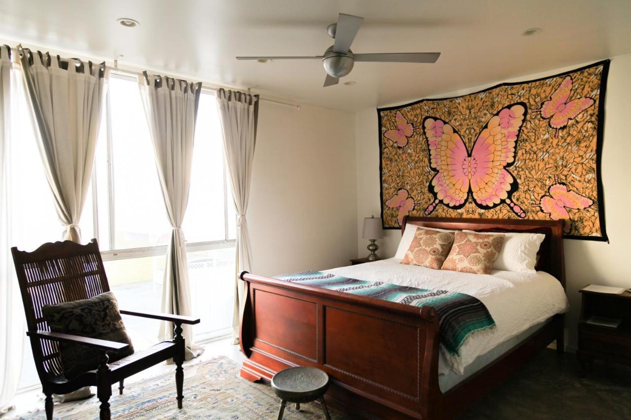 Ocean Front Vortex Female Hostel Private Rooms Free Bikes لوس أنجلوس المظهر الخارجي الصورة